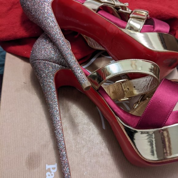 CHRISTIAN LOUBOUTIN Heels Sold - Picture 5 of 6